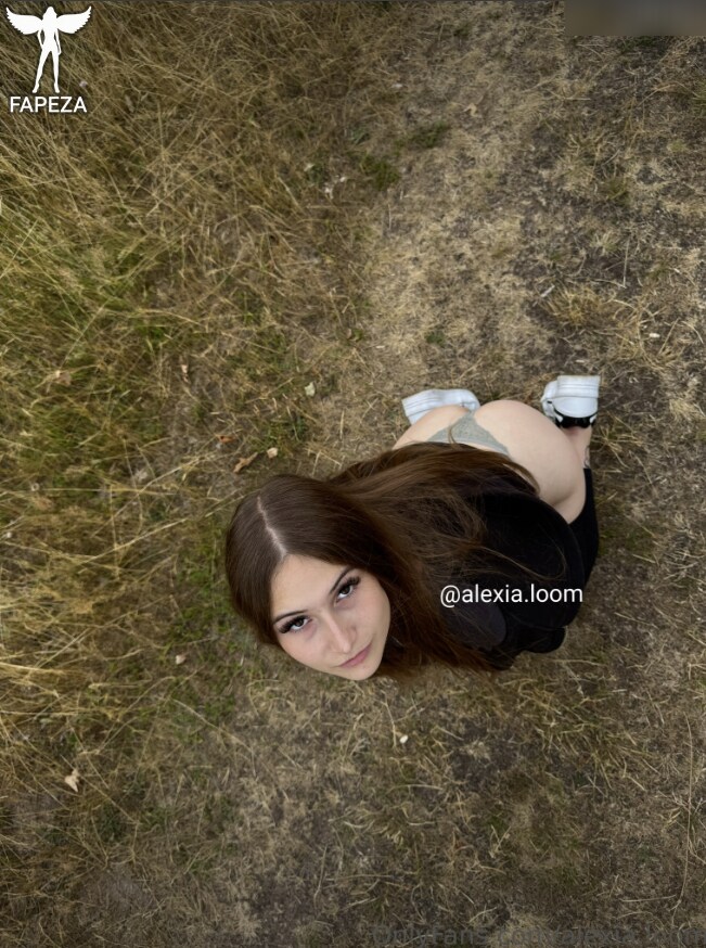 Alexia Loom